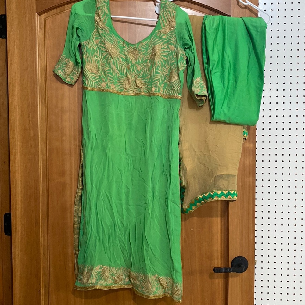 Indian/ Pakistani dress